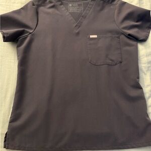 FIGS Women's Short Sleeve V-Neck Scrub Top in Black